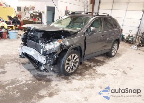 2019 Toyota Rav4 Xle Premium z USA, uszkodzony, nr VIN JTMA1RFV9KJ007454